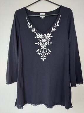 CLEO Women's XL  Black & White Ikat Embroidered 3/4 Sleeve Blouse